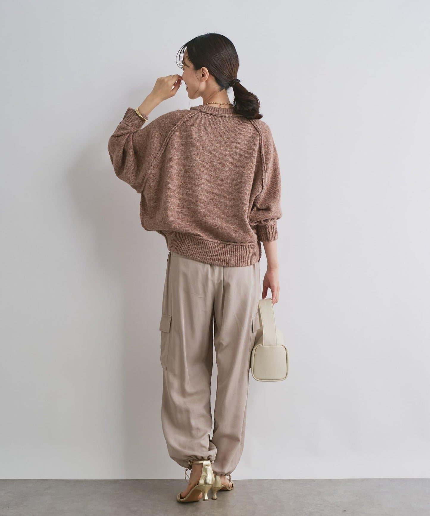 拉鍊亮絲紗線插肩袖針織衫