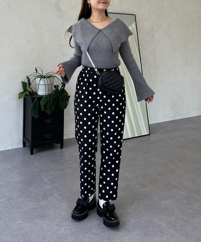 荷葉邊領針織上衣