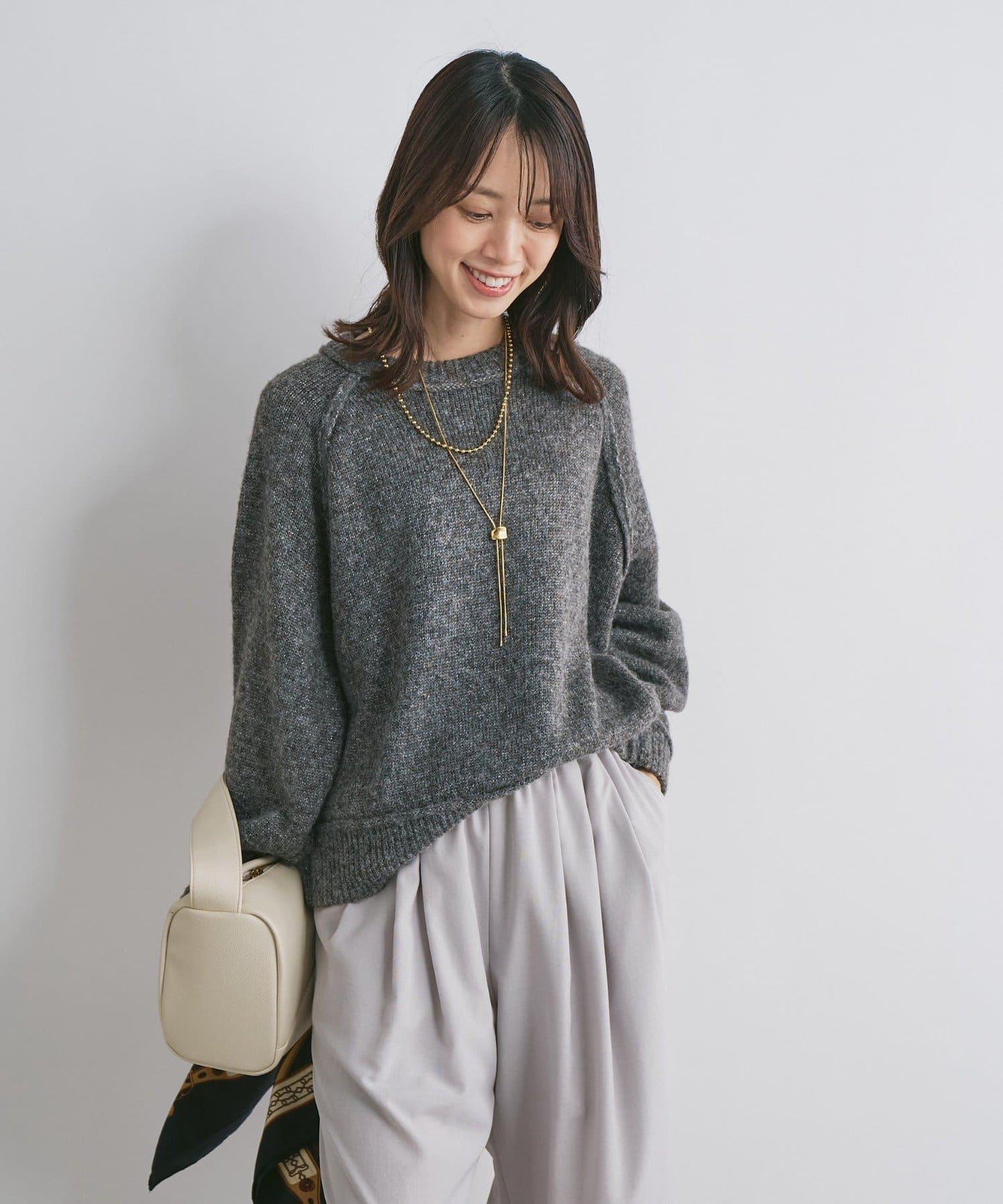 拉鍊亮絲紗線插肩袖針織衫