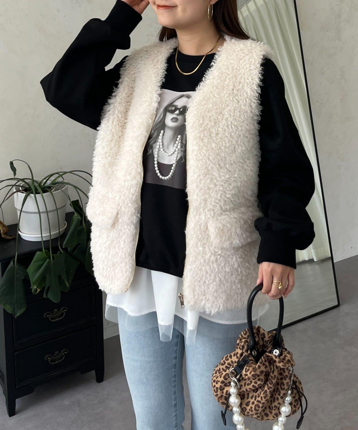 珍珠項鍊照片印花衛衣