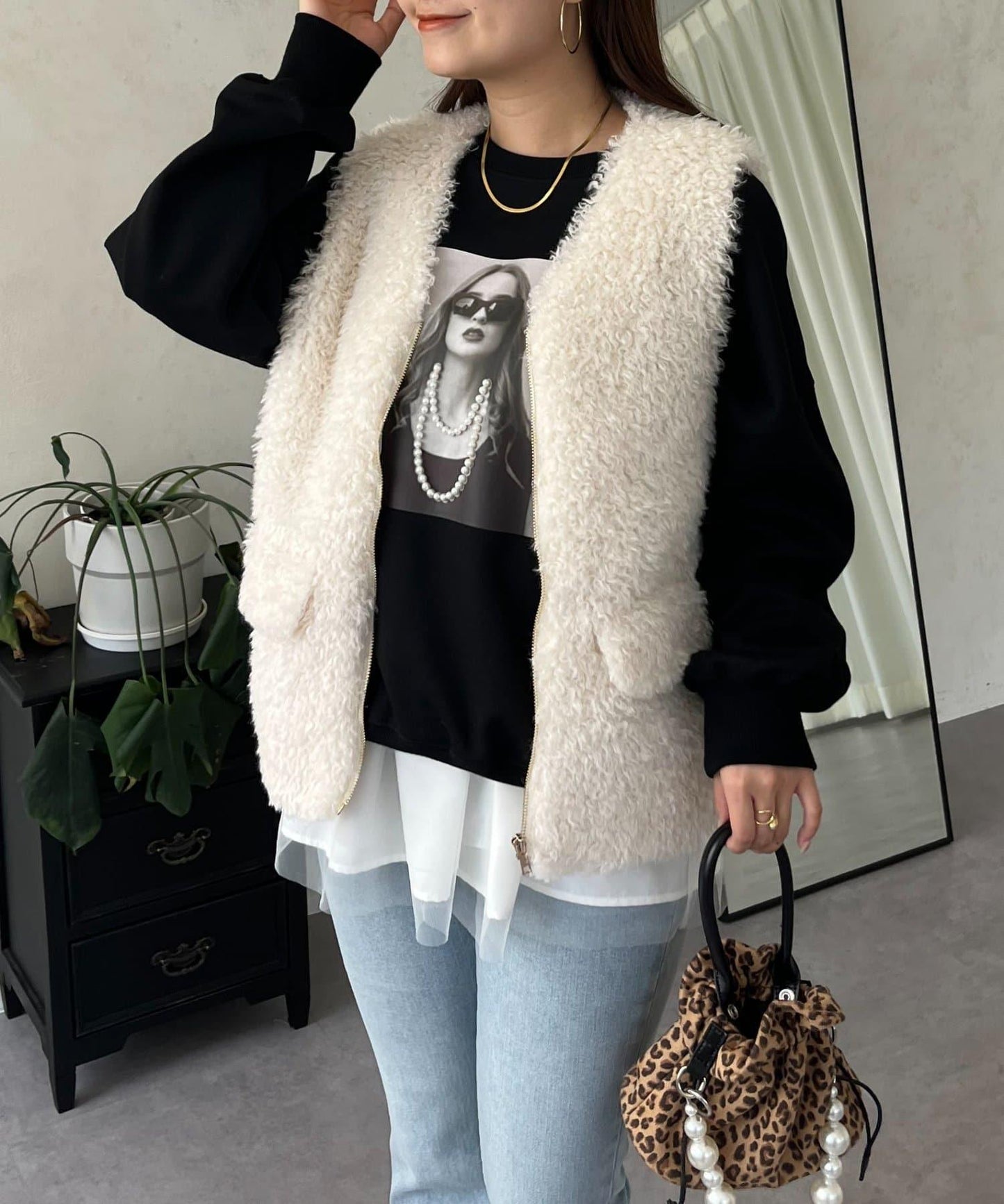 珍珠項鍊照片印花衛衣