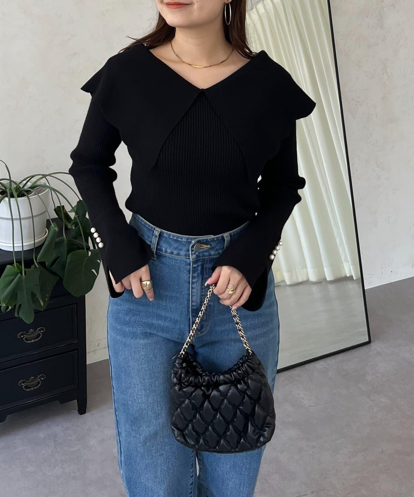 荷葉邊領針織上衣