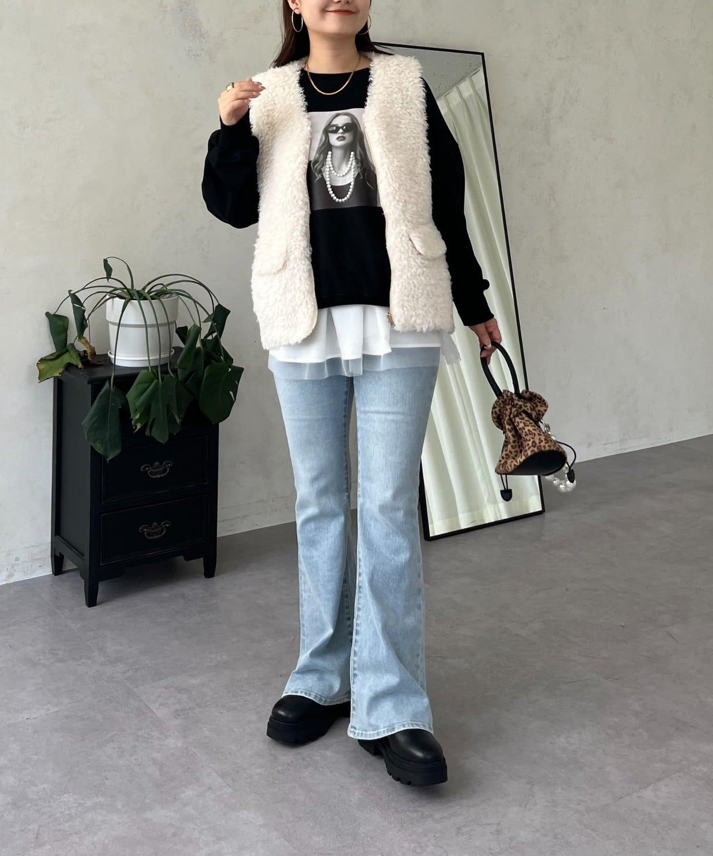 珍珠項鍊照片印花衛衣