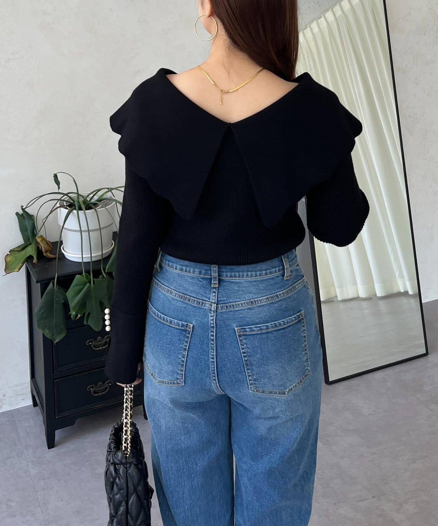 荷葉邊領針織上衣