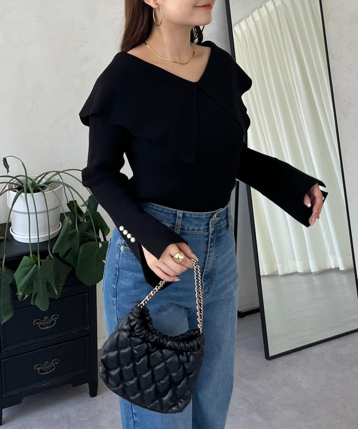 荷葉邊領針織上衣