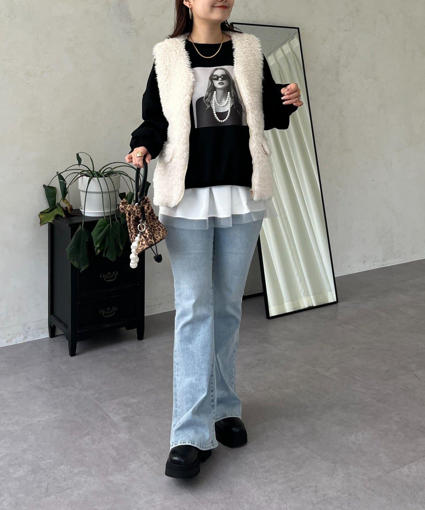 珍珠項鍊照片印花衛衣