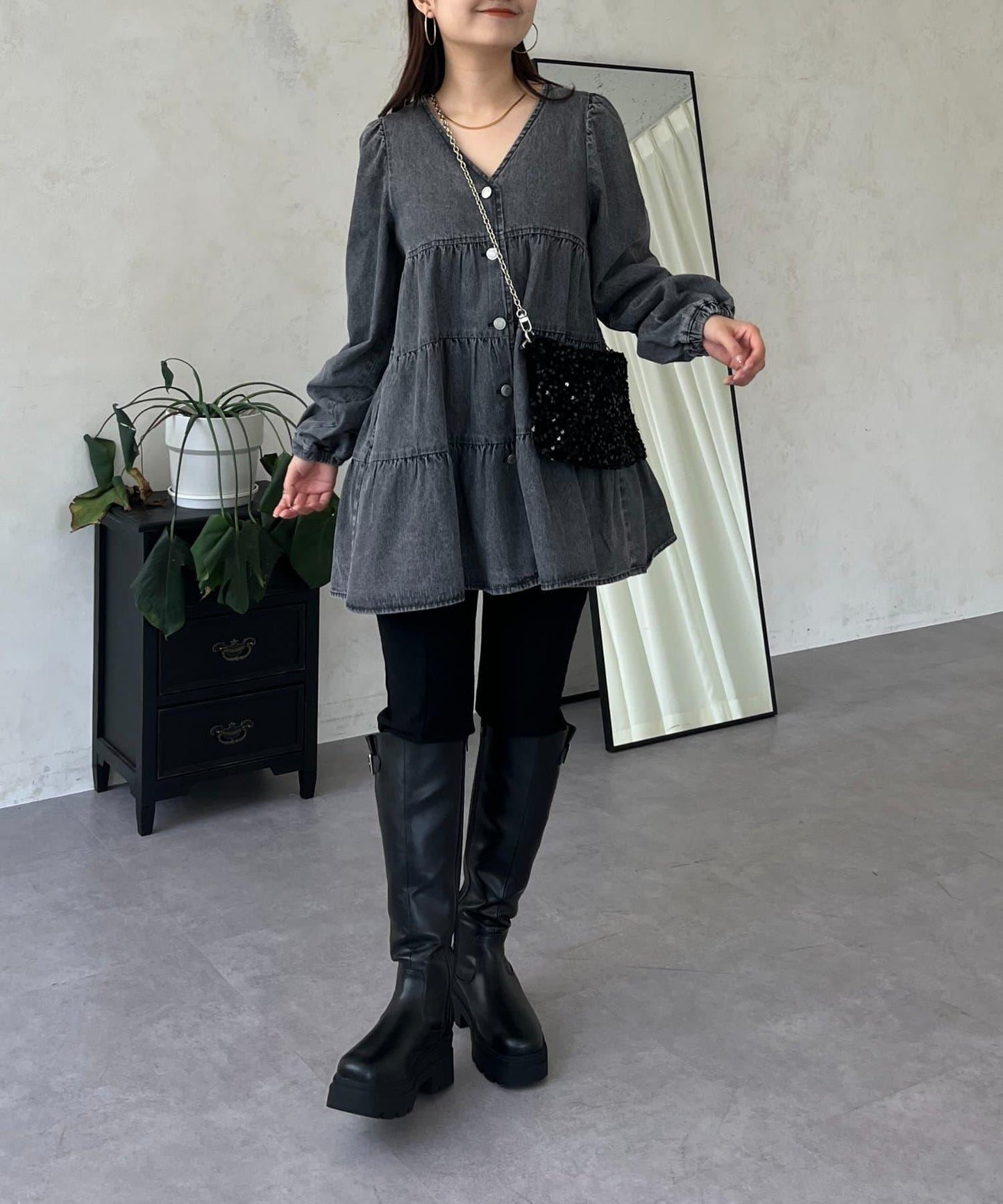 V領牛仔拼接層疊女襯衫