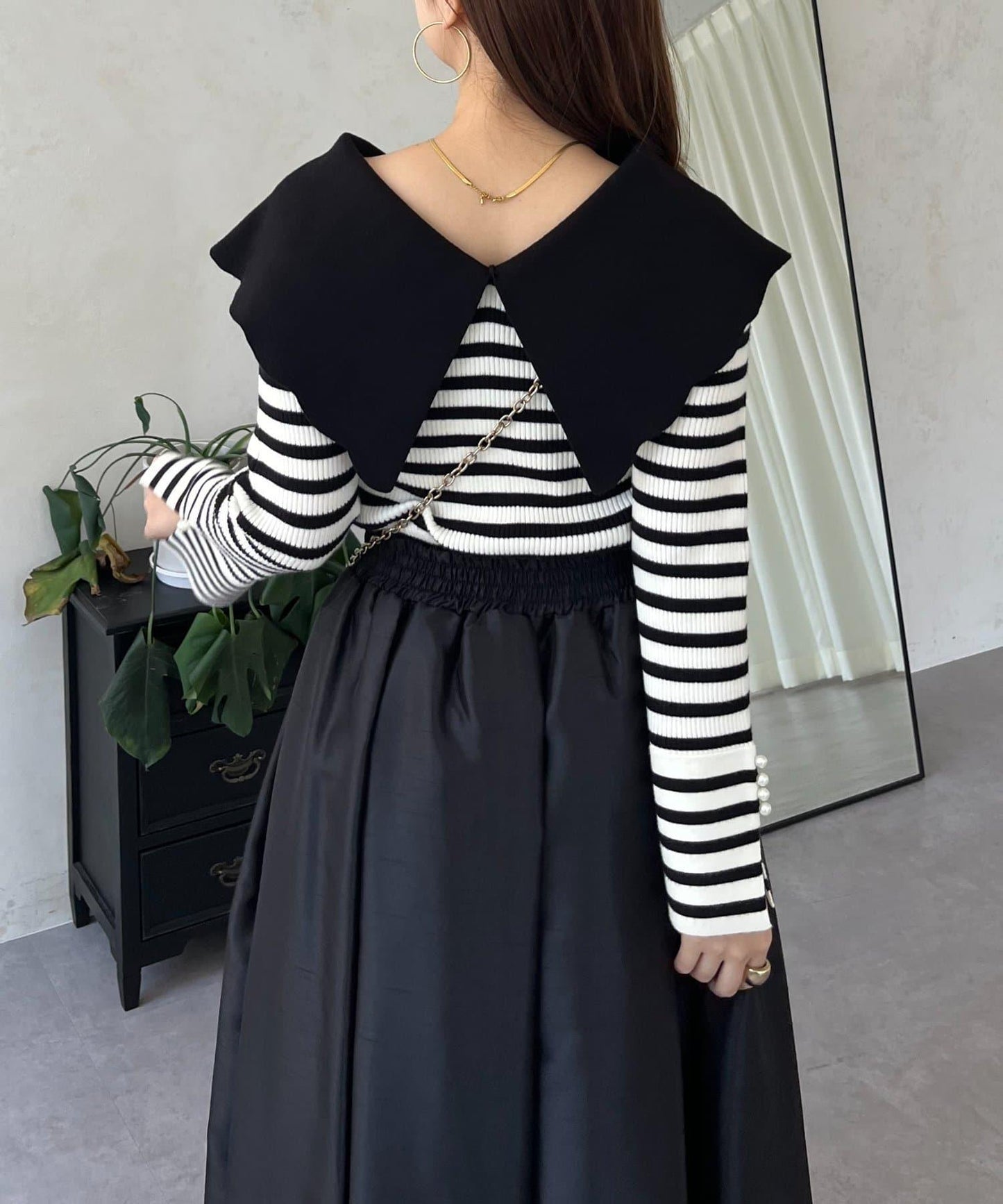 荷葉邊領針織上衣