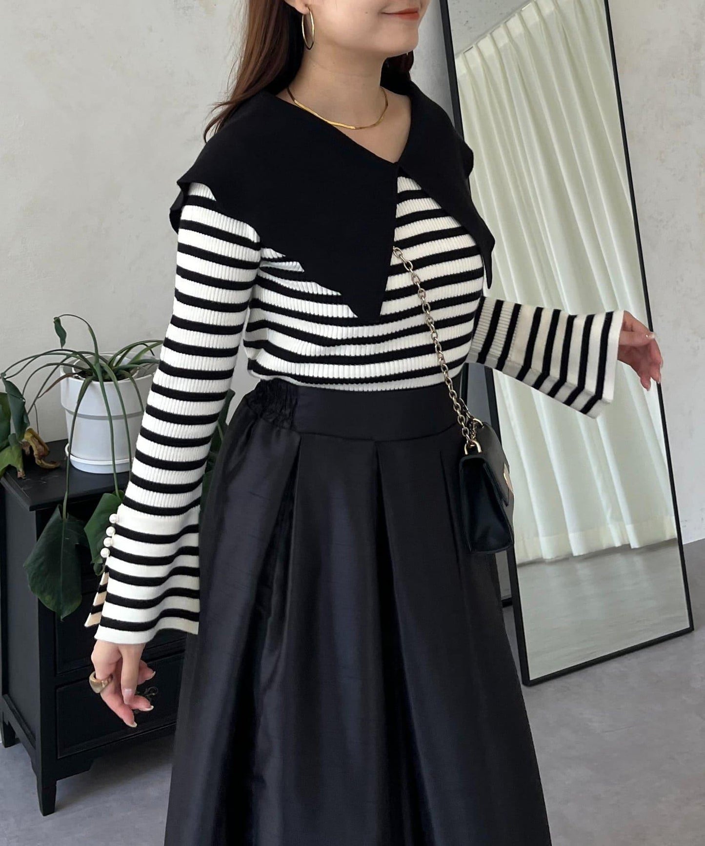 荷葉邊領針織上衣