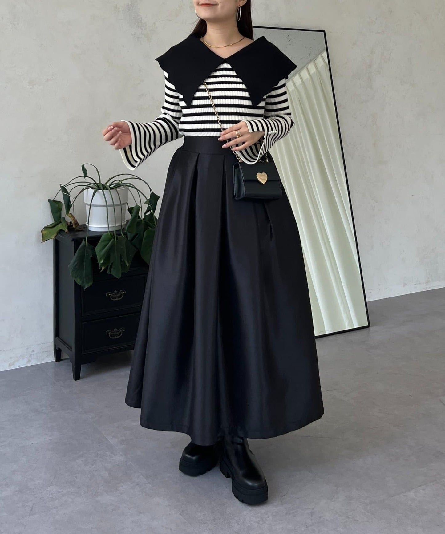 荷葉邊領針織上衣