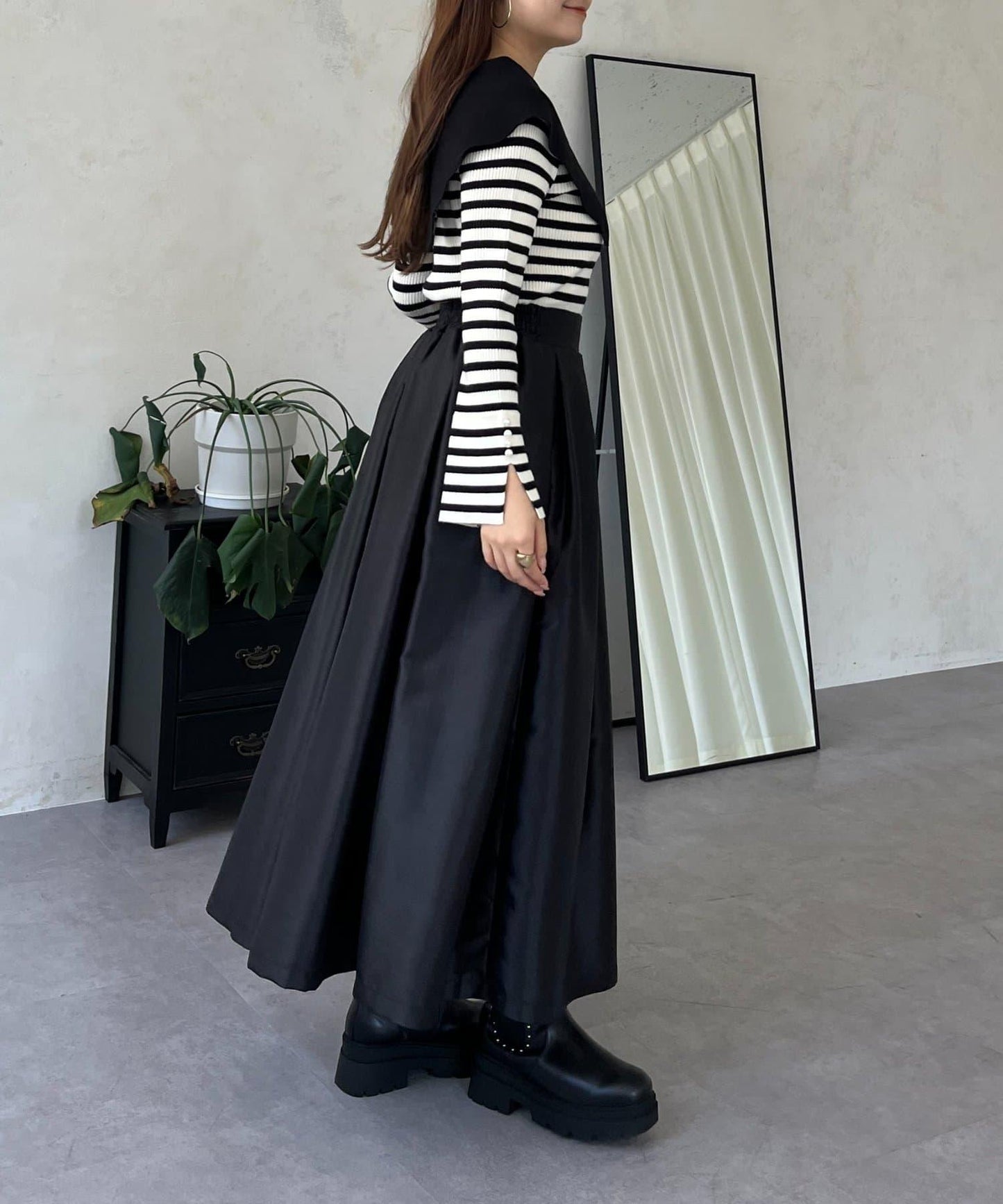 荷葉邊領針織上衣