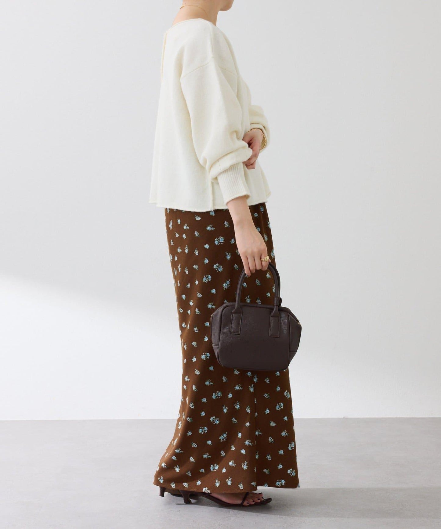 【前後兩穿】2WAY圓弧下襬亨利領針織衫