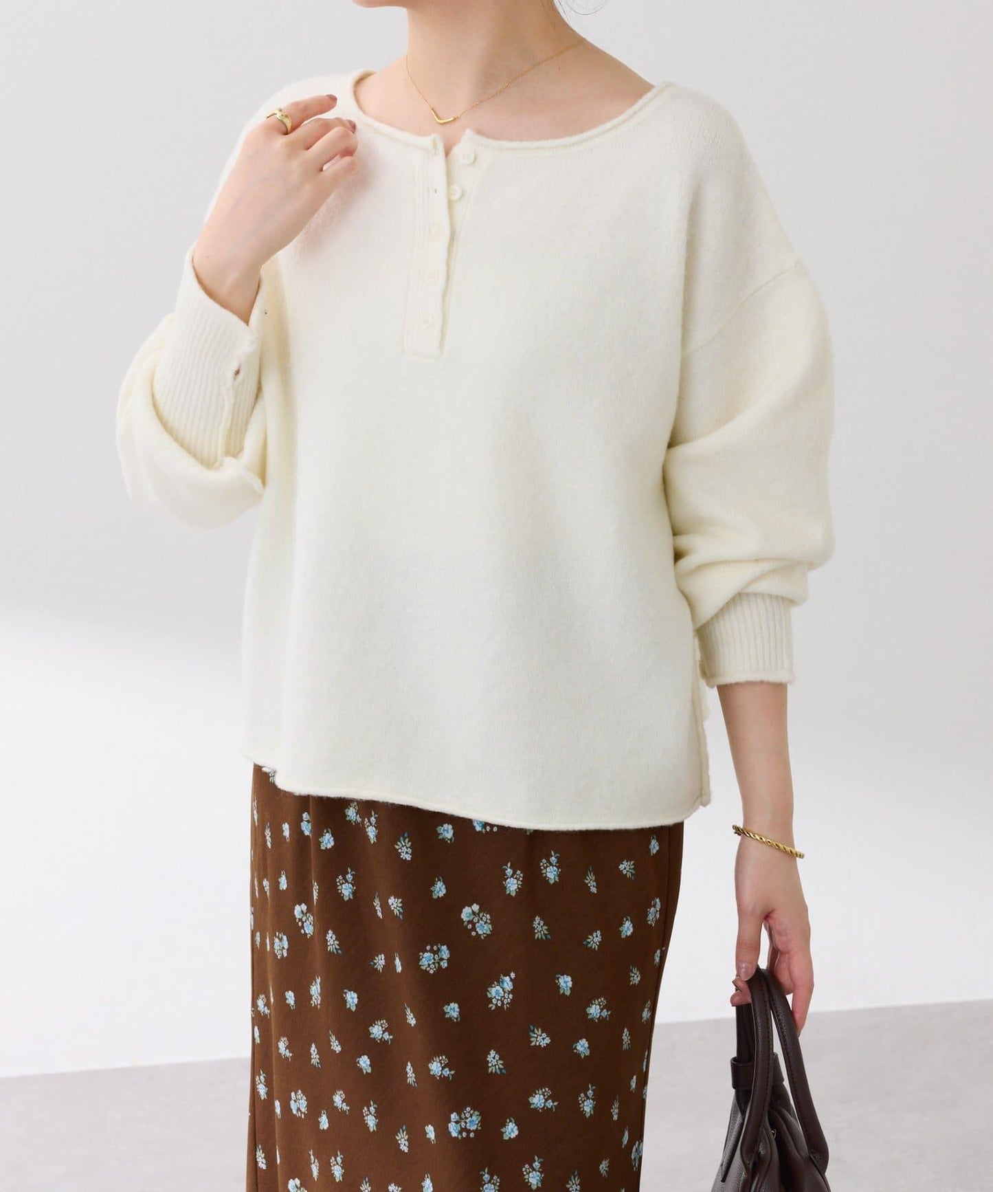 【前後兩穿】2WAY圓弧下襬亨利領針織衫