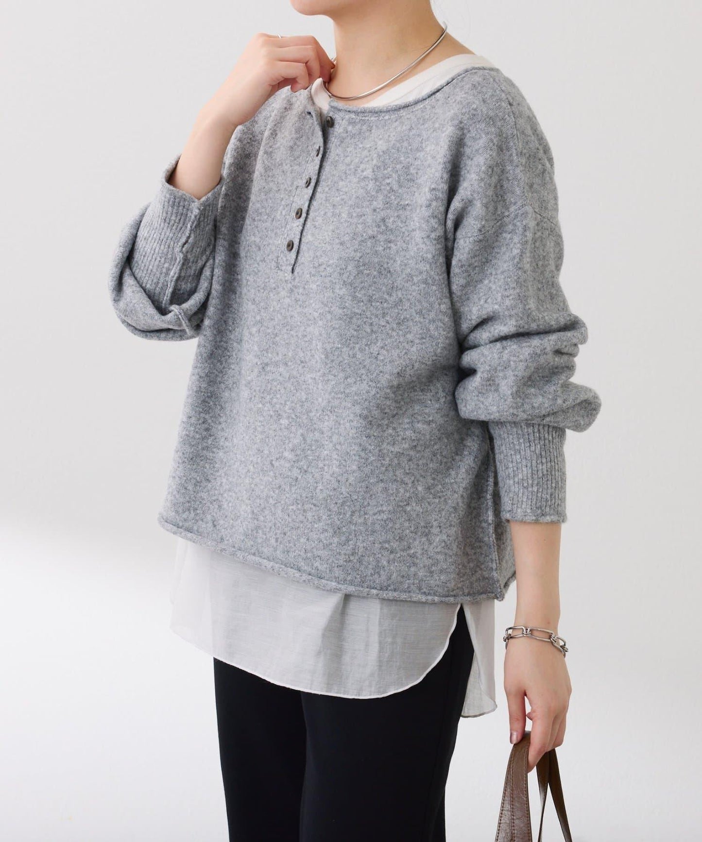 【前後兩穿】2WAY圓弧下襬亨利領針織衫