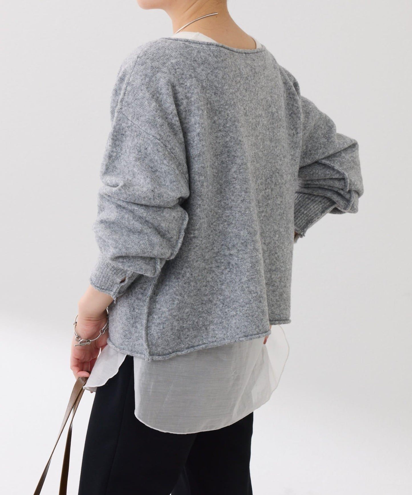 【前後兩穿】2WAY圓弧下襬亨利領針織衫