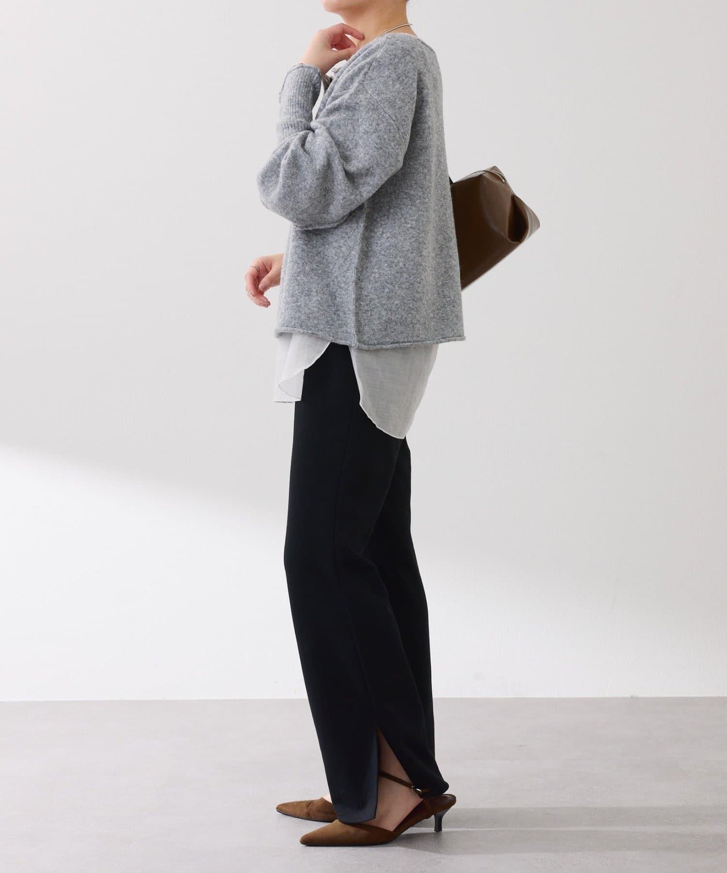 【前後兩穿】2WAY圓弧下襬亨利領針織衫