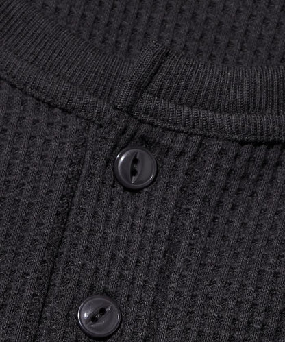 寬鬆版型長袖華夫格保暖亨利領長袖T恤