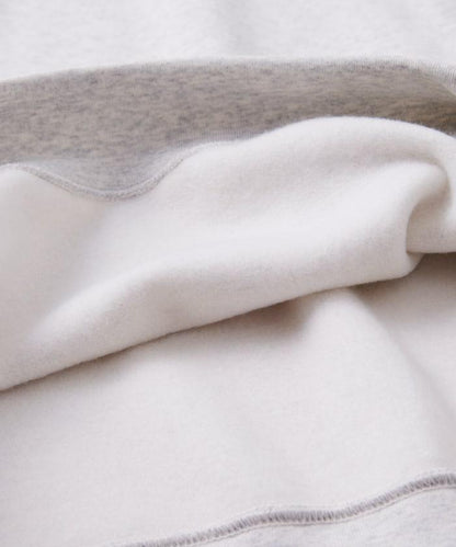 寬鬆版型 單點標誌 插肩袖 抽繩衛衣