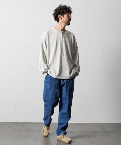 寬鬆版型長袖華夫格保暖亨利領長袖T恤