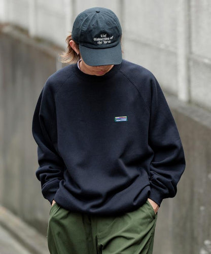 寬鬆版型 單點標誌 插肩袖 抽繩衛衣