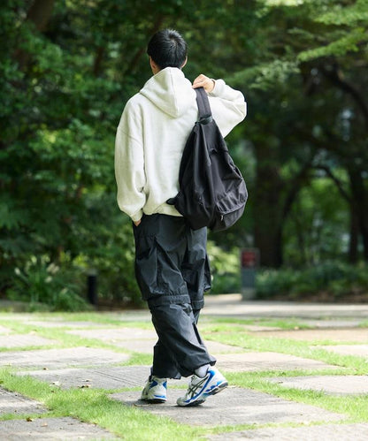 寬鬆版型 單點標誌套頭連帽衛衣/下襬抽繩/加絨內裡