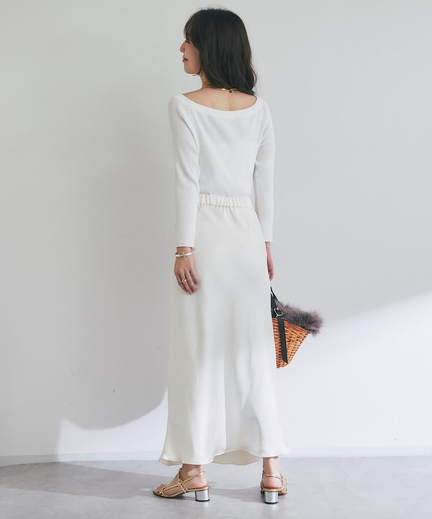 【百搭顯瘦】亮片羅紋一字肩八分袖針織衫