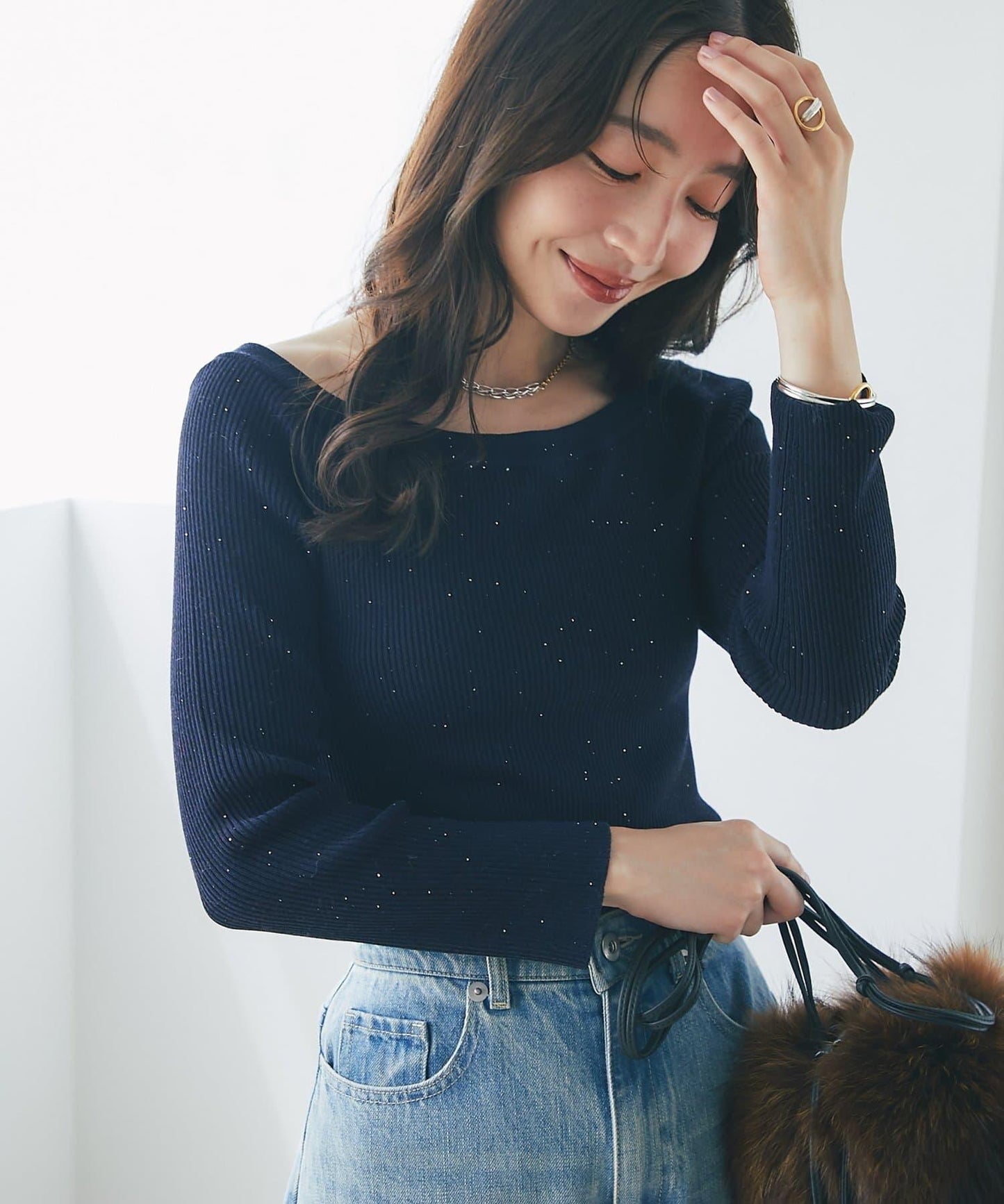 【百搭顯瘦】亮片羅紋一字肩八分袖針織衫