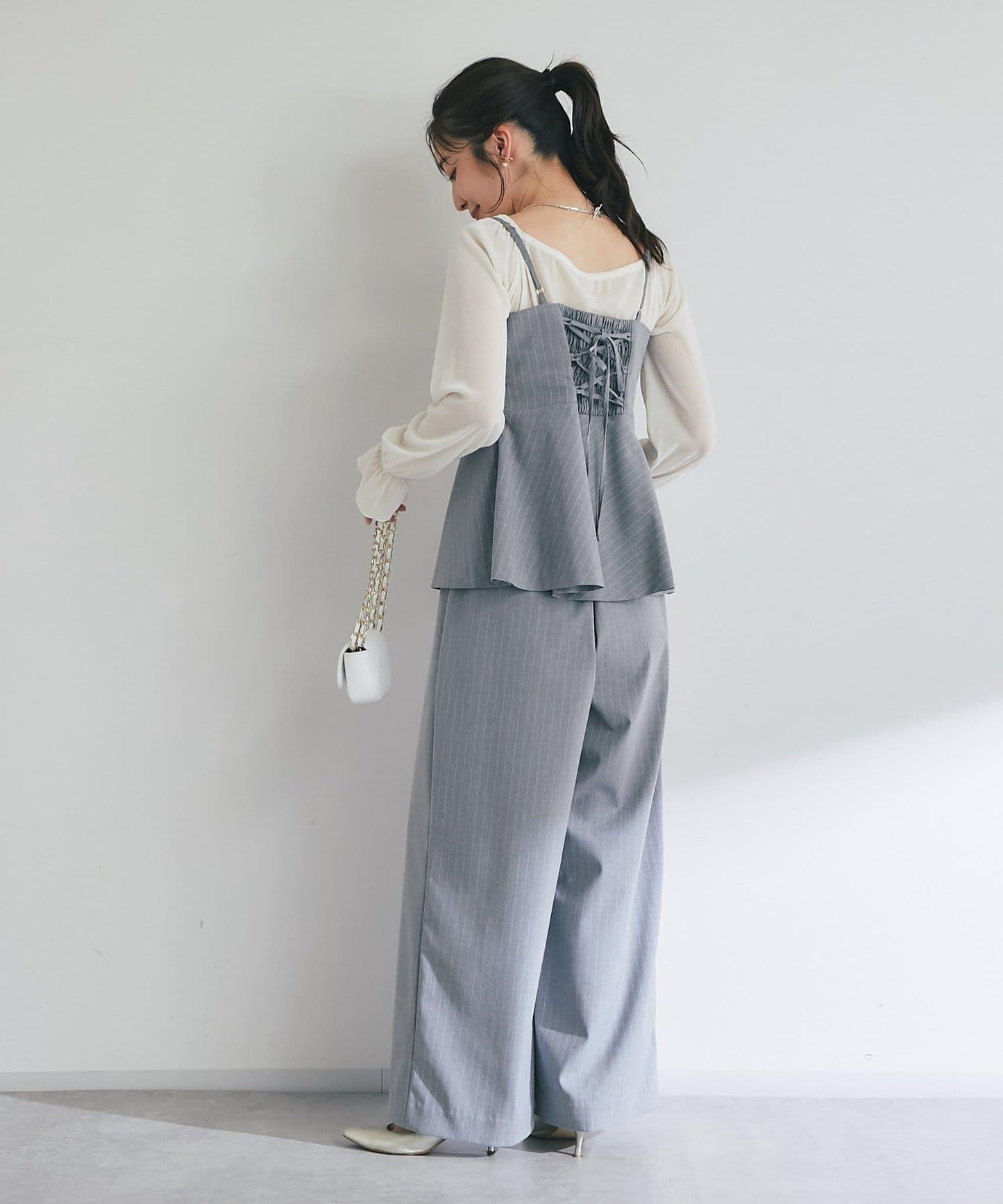 【可成套穿搭・顯瘦搭配】條紋後繫帶吊帶