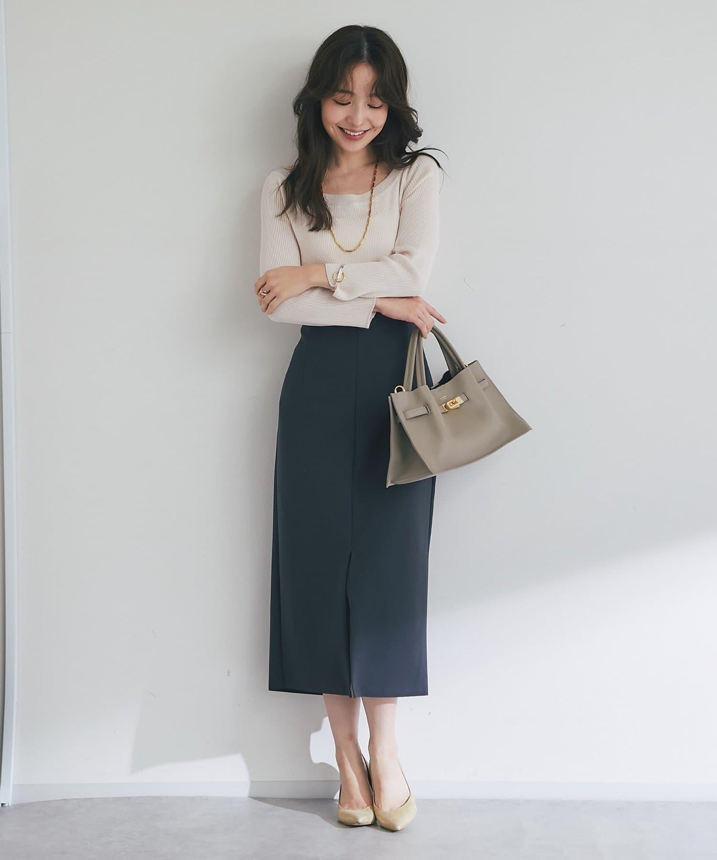 【百搭顯瘦】亮片羅紋一字肩八分袖針織衫