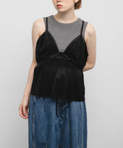 百褶拼接連衣裙