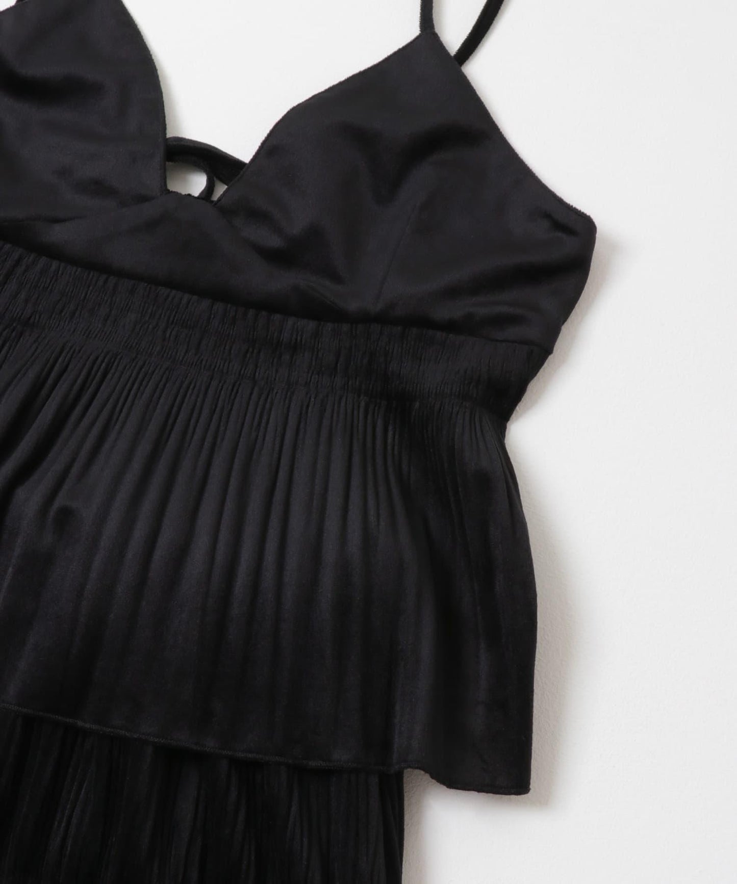 百褶拼接連衣裙