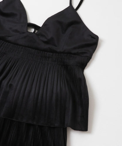 百褶拼接連衣裙