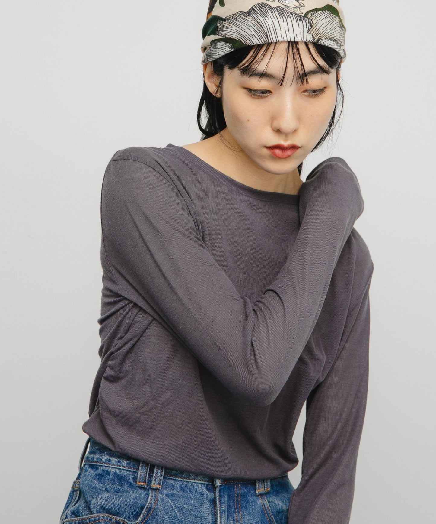 透視羅紋設計針織衫