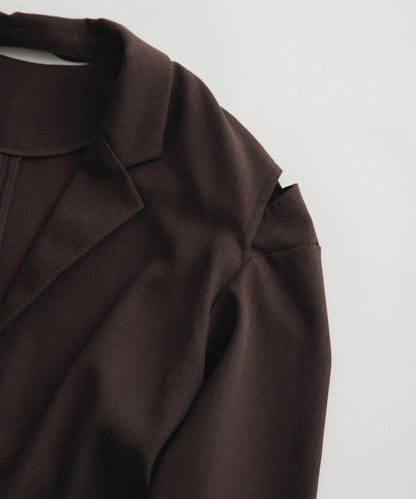 寬鬆剪裁西裝外套