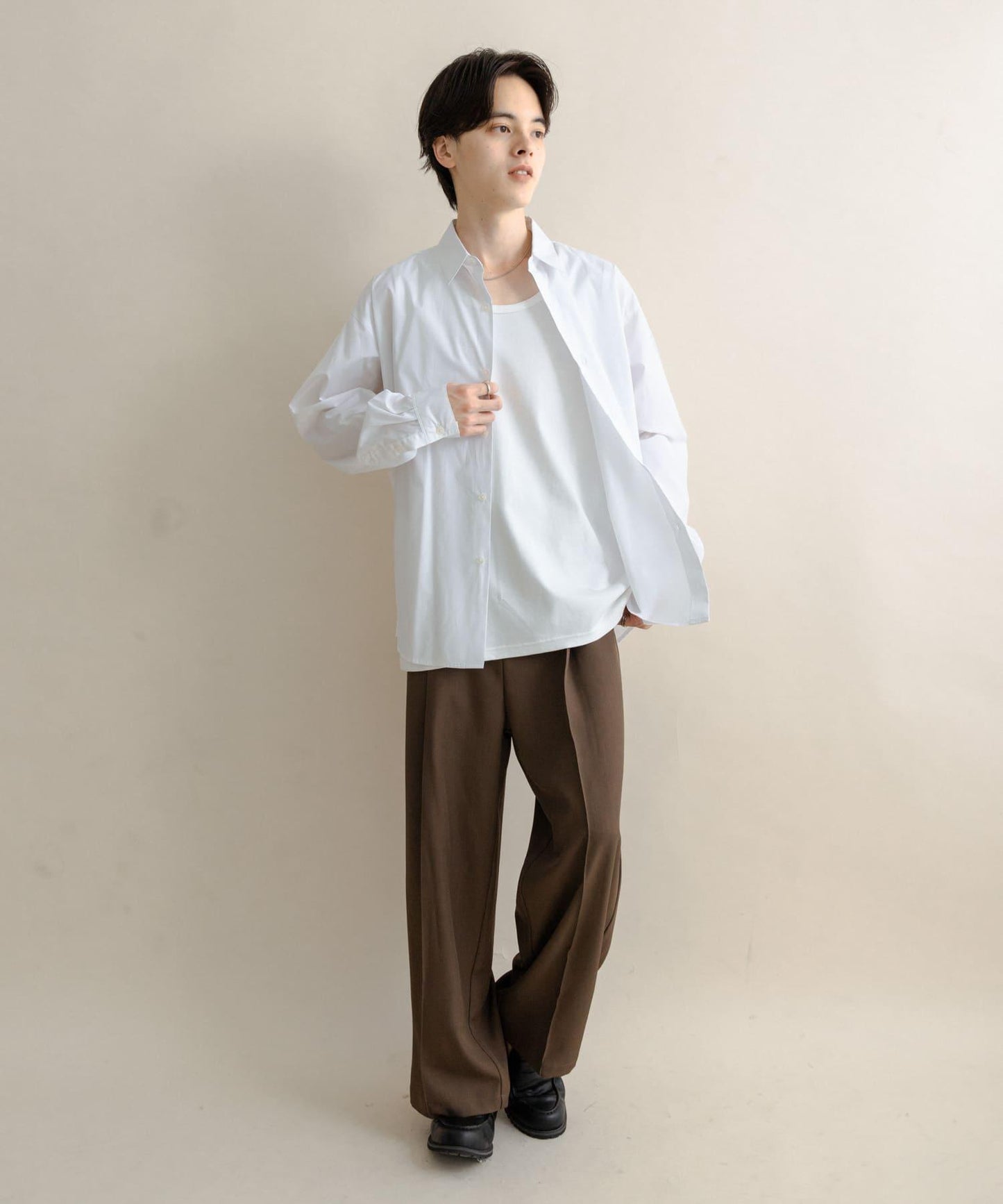 【/部分門店限定】舒適常規領襯衫