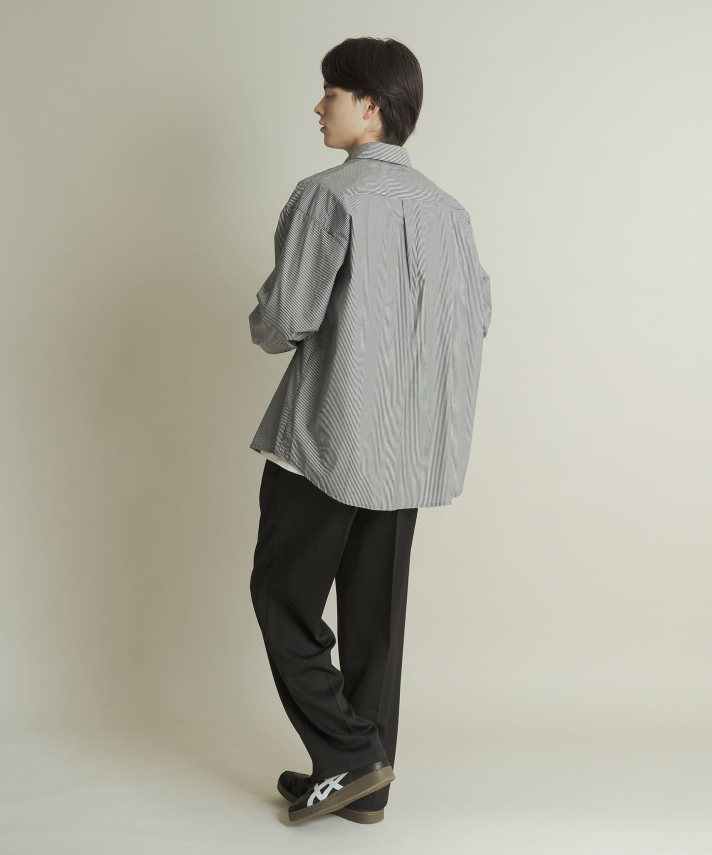 【/部分門店限定】舒適常規領襯衫