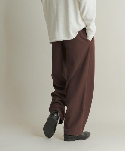 桶型直筒無褶西裝褲