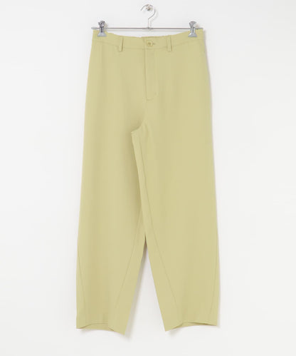 桶型直筒無褶西裝褲