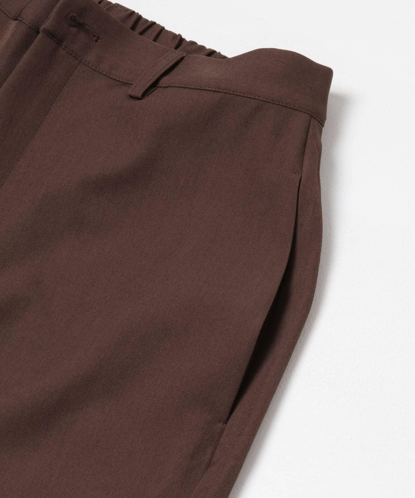 桶型直筒無褶西裝褲