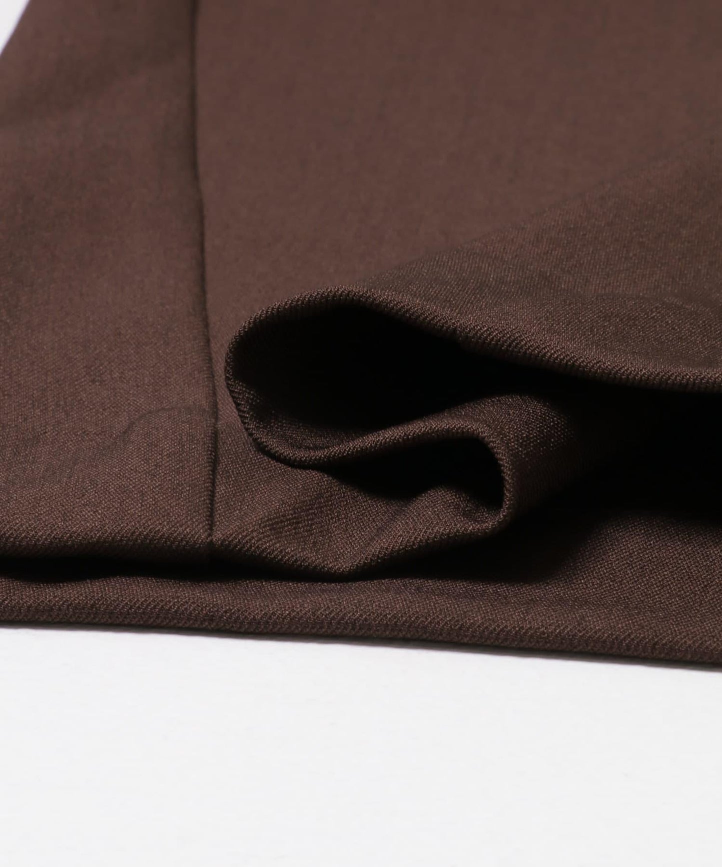 桶型直筒無褶西裝褲