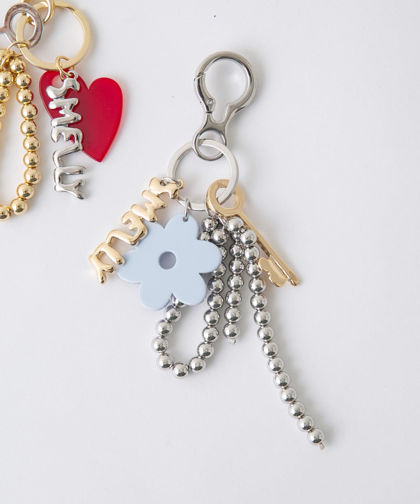 金屬標誌鑰匙鏈