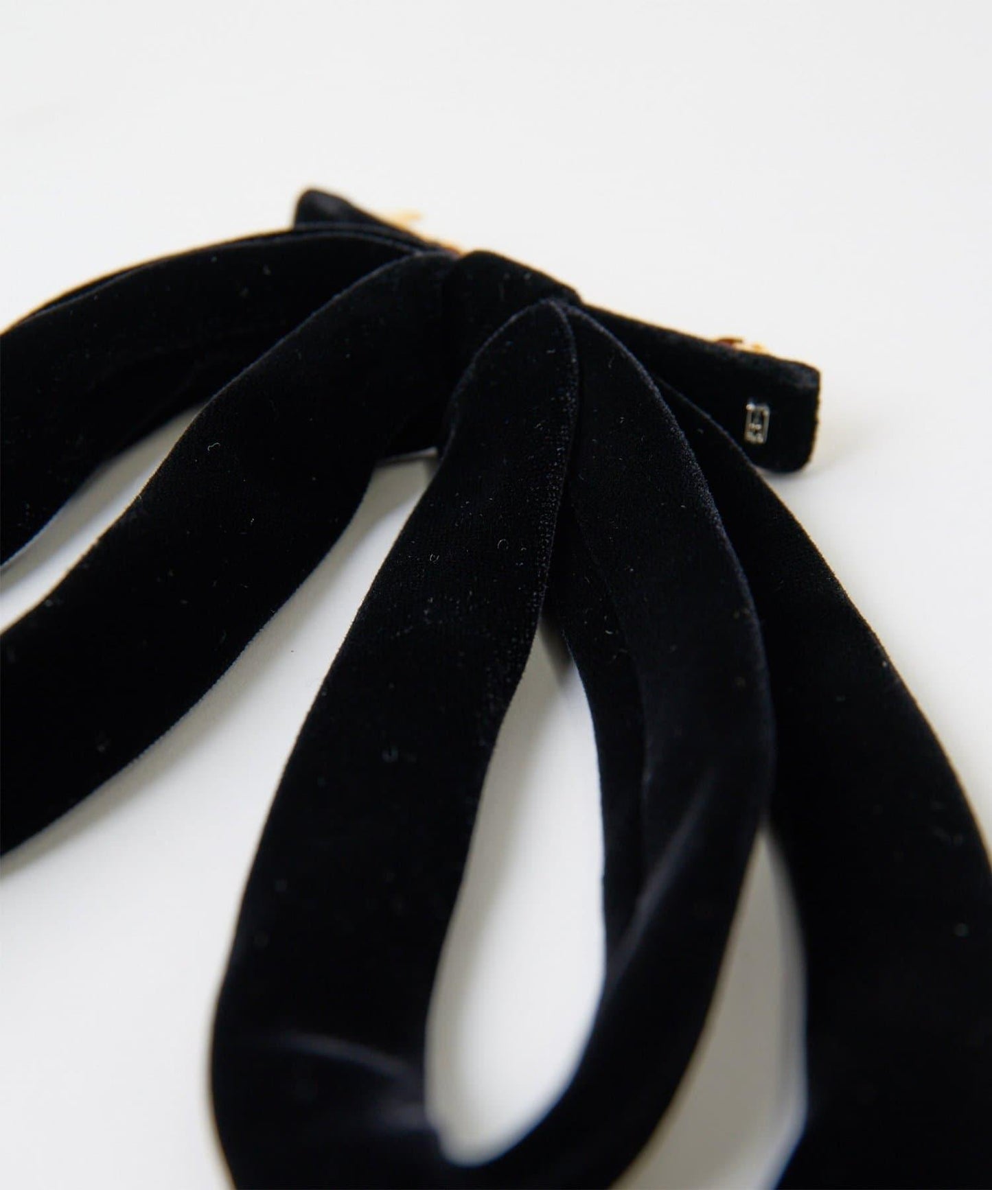 【ALEXANDRE DE PARIS】天鵝絨蝴蝶結髮夾