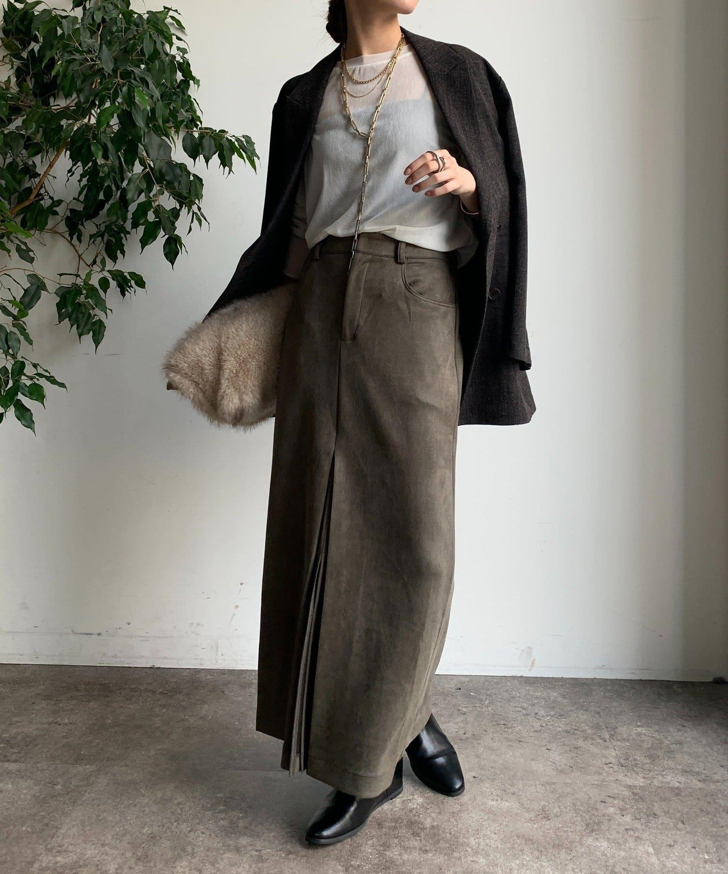 仿麂皮前開叉修身半身裙