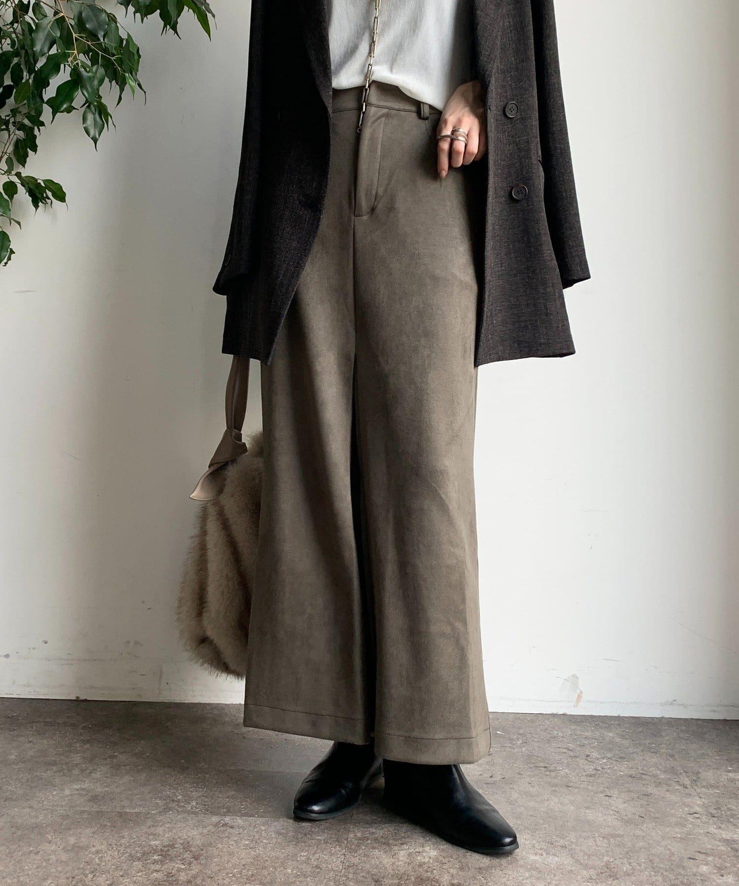 仿麂皮前開叉修身半身裙