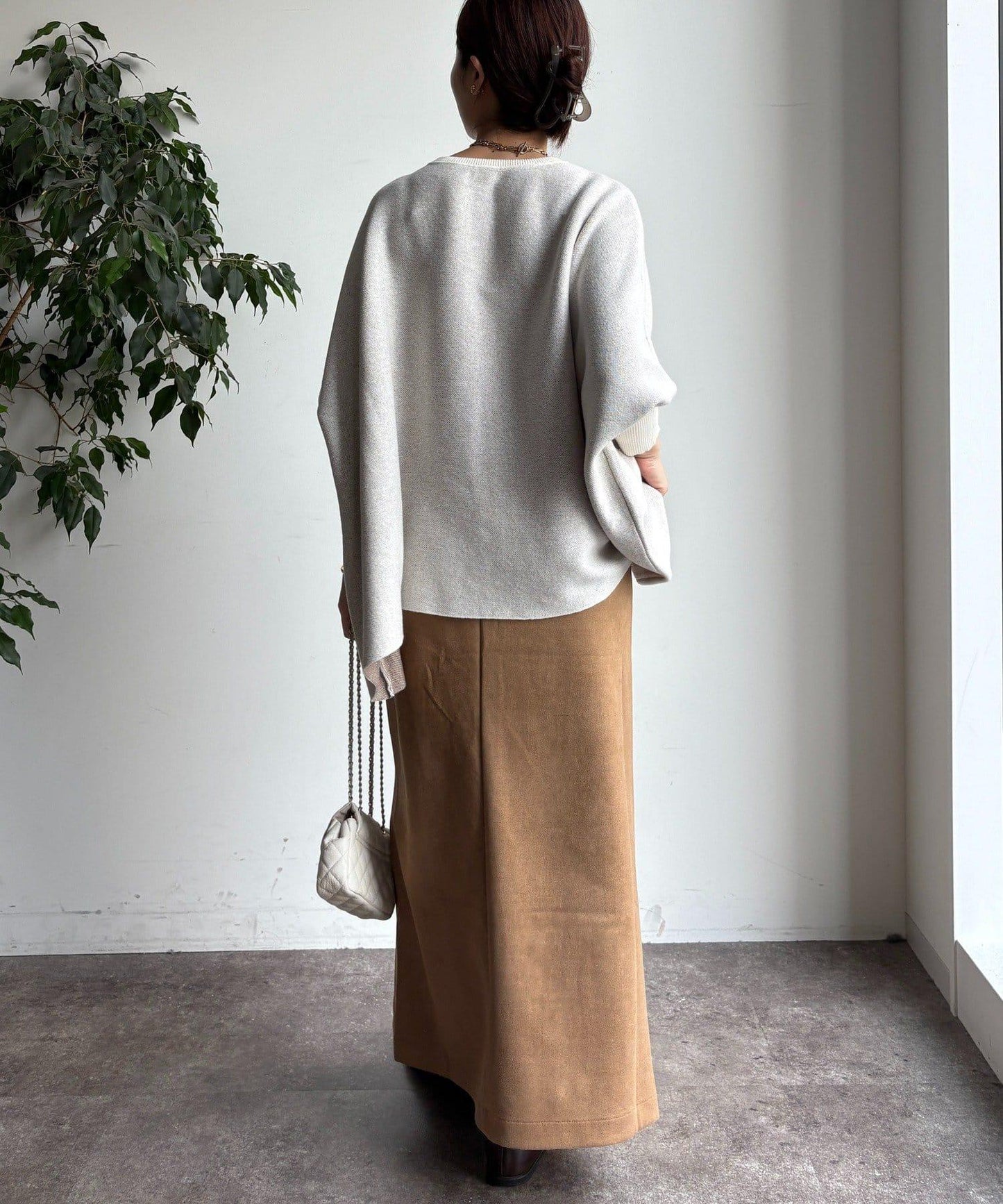 仿麂皮前開叉修身半身裙