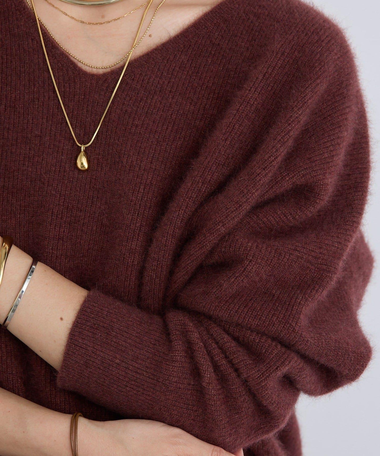 【輕盈感廓形】毛絨羊毛單面羅紋V領針織衫/預計10月上旬發貨