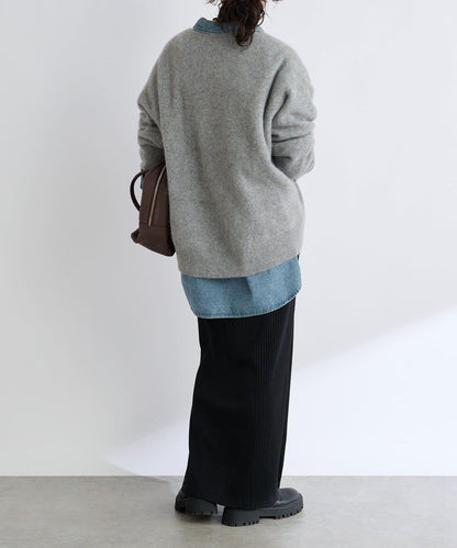 【輕盈感廓形】毛絨羊毛單面羅紋V領針織衫/預計10月上旬發貨