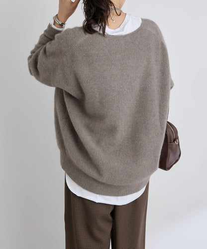 【輕盈感廓形】毛絨羊毛單面羅紋V領針織衫/預計10月上旬發貨