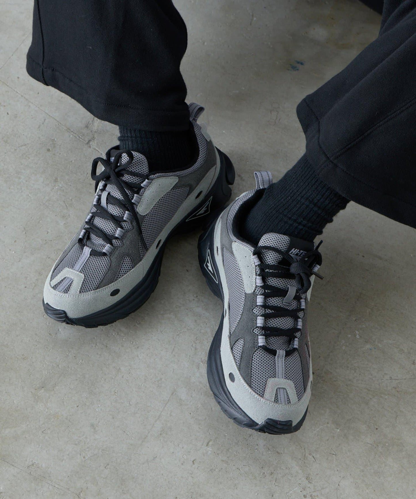 【HI-TEC】ADV RACER