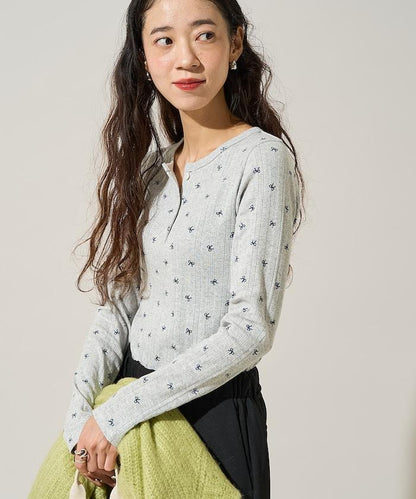 蝴蝶結圖案針織亨利領長袖T恤